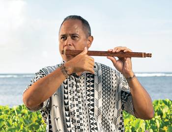 ‘ūkēkē musician